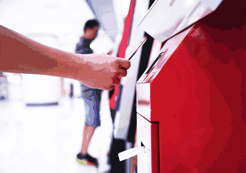 自助取票機掃碼進行購票和支付 自助取票機掃碼進行購票和支付